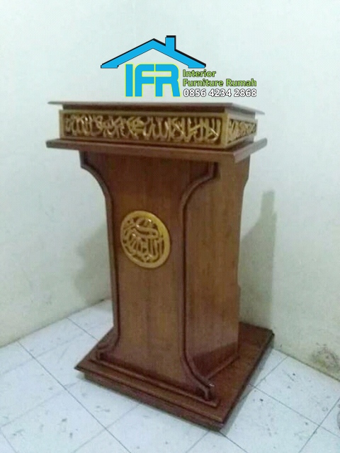 mimbar podium masjid ukiran